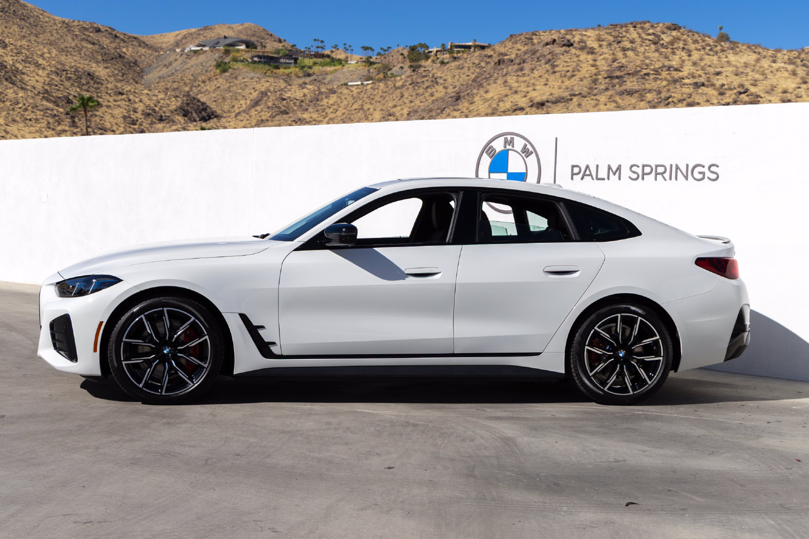 New 2026 BMW i4 eDrive40 w/ M Sport Package RWD image 3