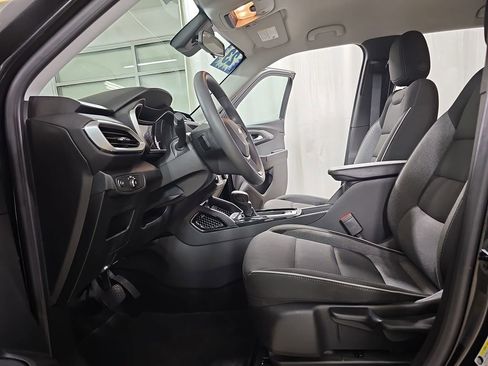 Certified 2023 Chevrolet TrailBlazer LS FWD image 18