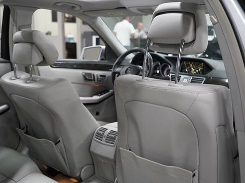Used 2014 Mercedes-Benz E 350 Sedan w/ Premium 1 Package image 28