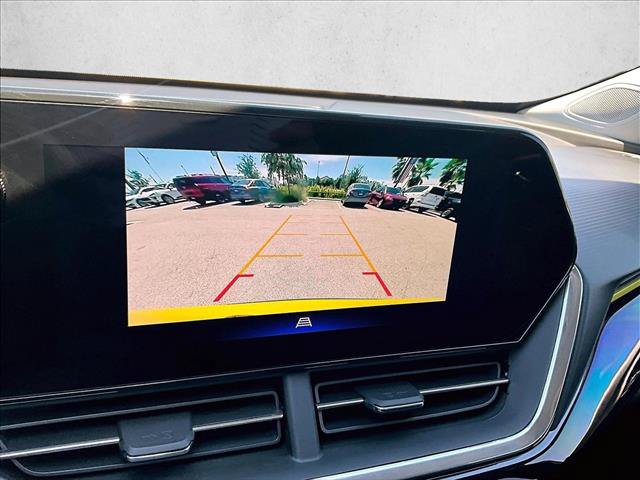Used 2024 Chevrolet Trax ACTIV w/ Sunroof Package FWD image 21