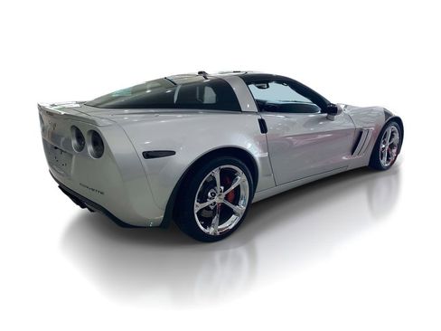 Used 2013 Chevrolet Corvette Grand Sport w/ 3LT Preferred Equipment Group RWD image 5
