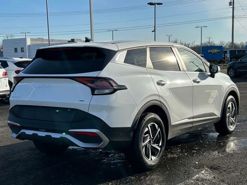 Certified 2024 Kia Sportage LX image 7