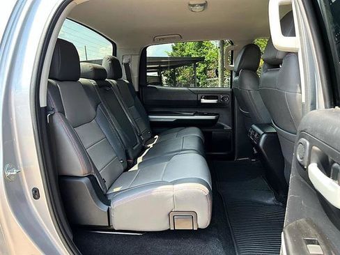 Used 2019 Toyota Tundra SR5 w/ SR5 Upgrade Package AWD/4WD image 39