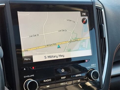 Used 2020 Subaru Crosstrek 2.0i Limited w/ Moonroof Package w/Navigation image 17