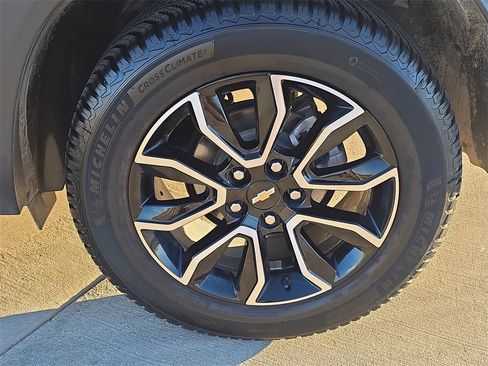 Used 2023 Chevrolet TrailBlazer ACTIV w/ Sun and Liftgate Package image 33