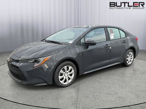 New 2026 Toyota Corolla LE FWD image 1