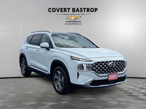 Used 2023 Hyundai Santa Fe SEL w/ Premium Package image 6