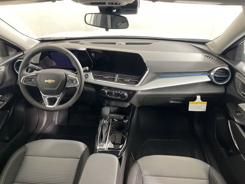New 2026 Chevrolet Trax LT FWD image 14