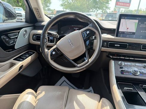 Used 2020 Lincoln Aviator Reserve w/ Equipment Group 201A AWD/4WD image 17
