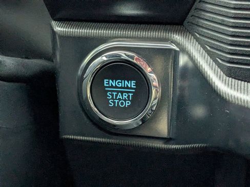 Used 2025 Ford F150 Raptor image 27