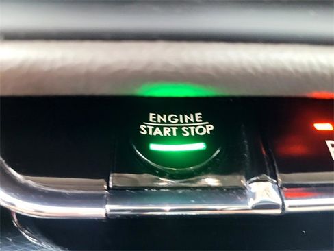 Certified 2023 Lincoln Corsair FWD image 17