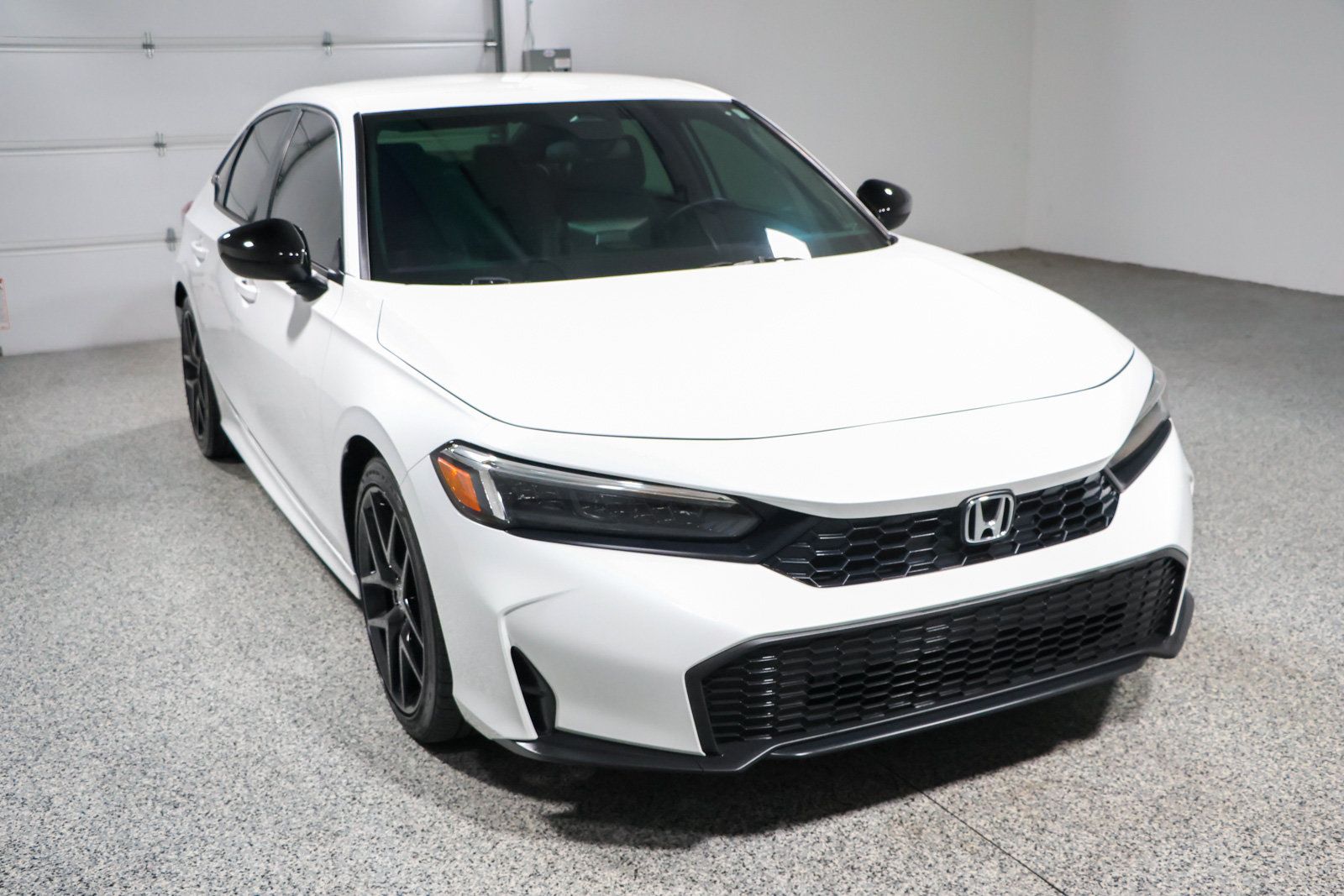 Used 2025 Honda Civic Sport image 5