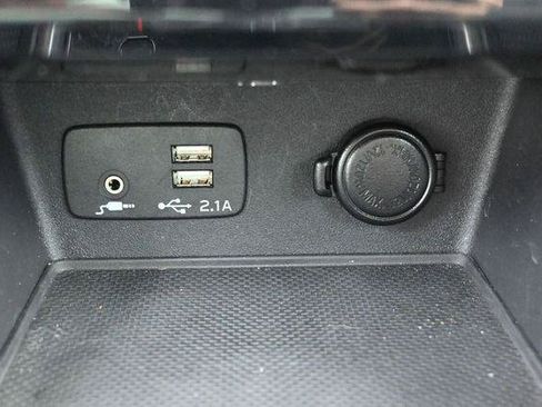 Used 2023 Subaru Forester Touring w/ Popular Package #2 AWD/4WD image 28