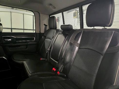 Used 2023 RAM 2500 Laramie AWD/4WD image 16