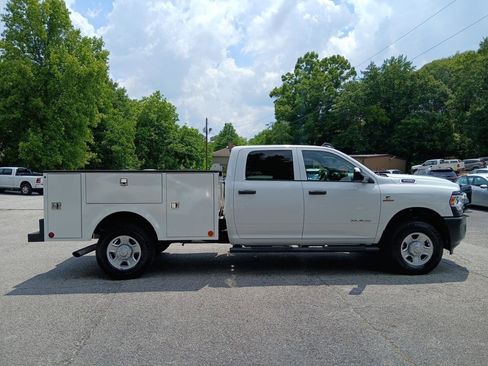Used 2022 RAM 3500 Tradesman w/ Safety Group AWD/4WD image 5