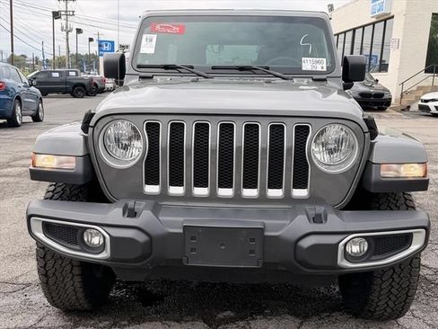 Used 2023 Jeep Wrangler Unlimited Sahara AWD/4WD image 10