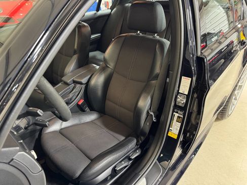 Used 2011 BMW M3 Sedan image 21