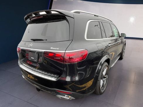 Used 2025 Mercedes-Benz GLS 450 4MATIC image 3