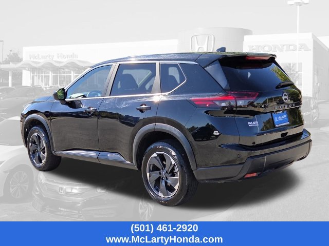 Used 2025 Nissan Rogue SV FWD image 3