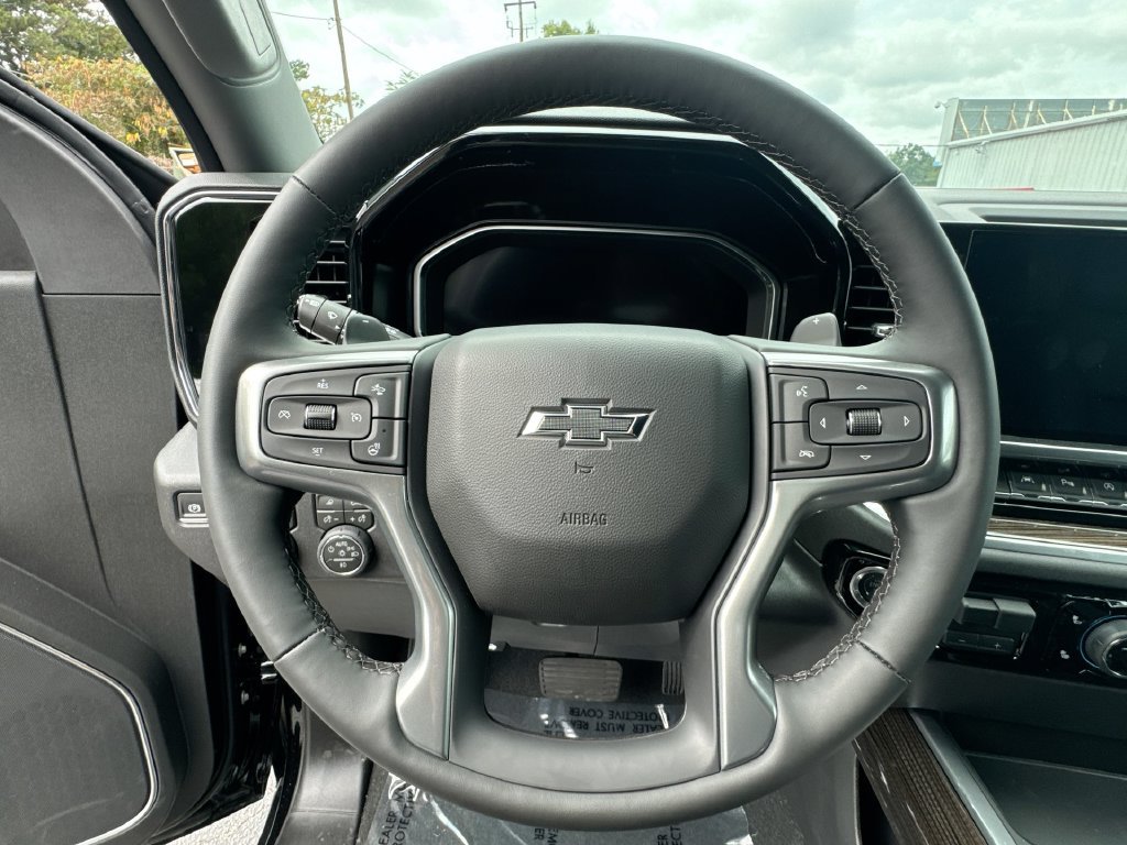 New 2026 Chevrolet Silverado 1500 RST w/ RST All Star Premium Package AWD/4WD image 16