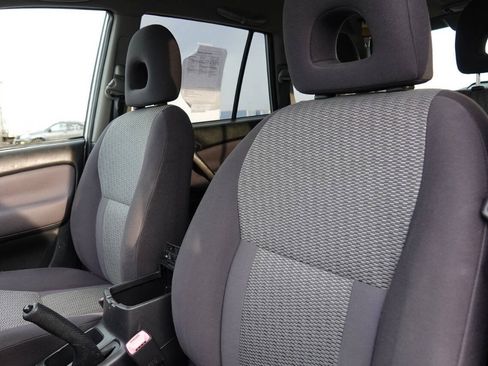 Used 2005 Toyota RAV4 4WD image 51