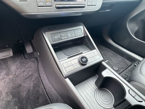 Used 2026 Hyundai Kona SEL Premium FWD image 30
