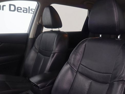 Used 2015 Nissan Rogue SL image 11