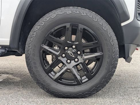 Certified 2023 Chevrolet Colorado Trail Boss w/ Technology Package image 13