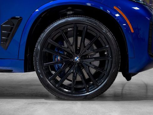 Used 2025 BMW X5 M60i w/ Climate Comfort Package image 23