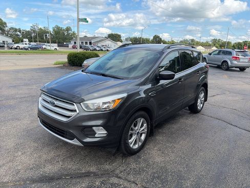 Used 2018 Ford Escape SE w/ SE Sync 3 Package FWD image 6