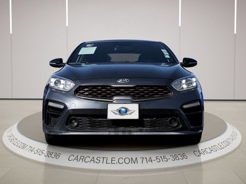 Used 2020 Kia Forte GT-Line w/ GT-Line Premium Package FWD image 3