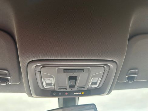 Used 2020 Chevrolet Silverado 1500 LT Trail Boss image 21