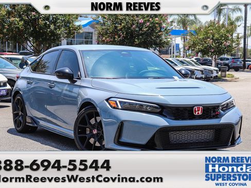 Used 2024 Honda Civic Type R image 1