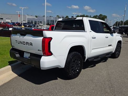 New 2026 Toyota Tundra SR5 AWD/4WD image 12