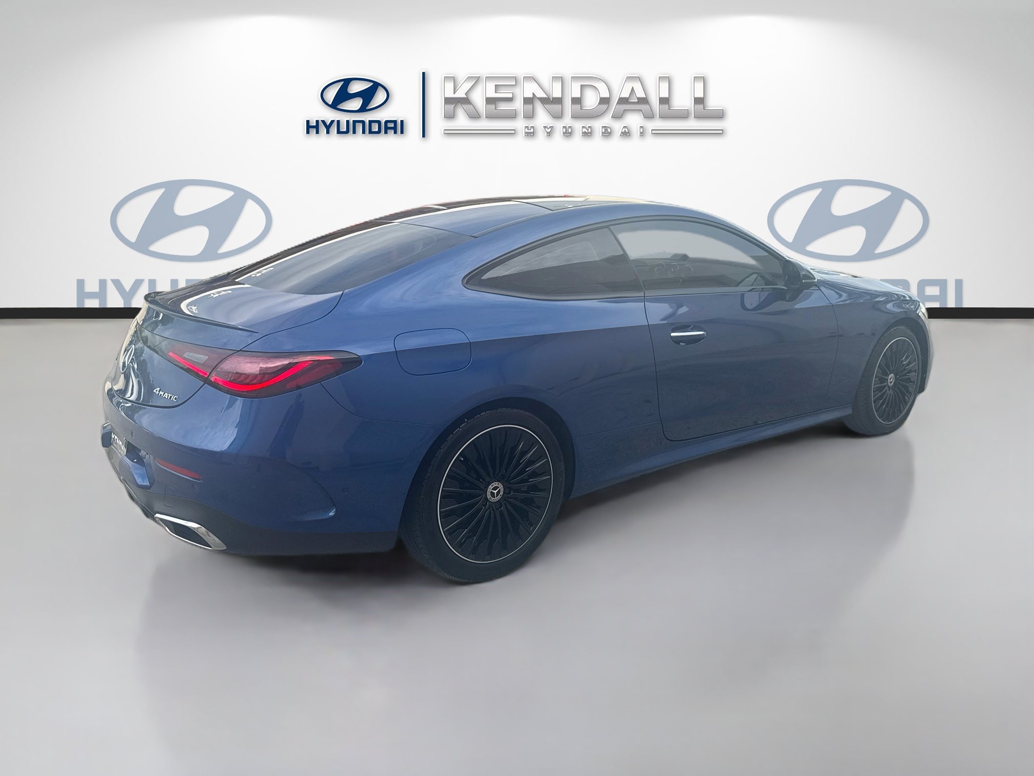 Used 2024 Mercedes-Benz CLE 300 4MATIC Coupe image 6
