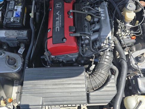 Used 2000 Honda S2000 image 29