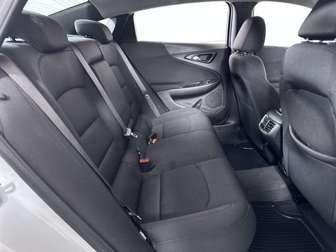 Used 2025 Chevrolet Malibu LT FWD image 28