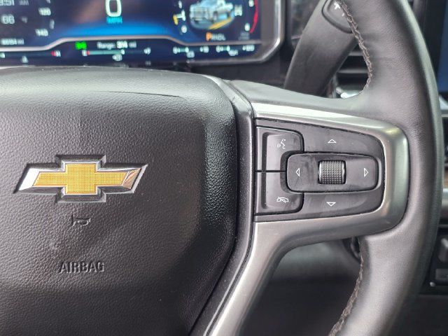 Used 2025 Chevrolet Silverado 3500 LT w/ Safety Package AWD/4WD image 32