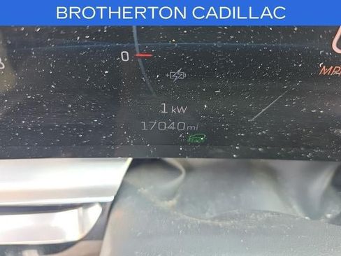 Certified 2024 Cadillac Lyriq Luxury AWD/4WD image 18