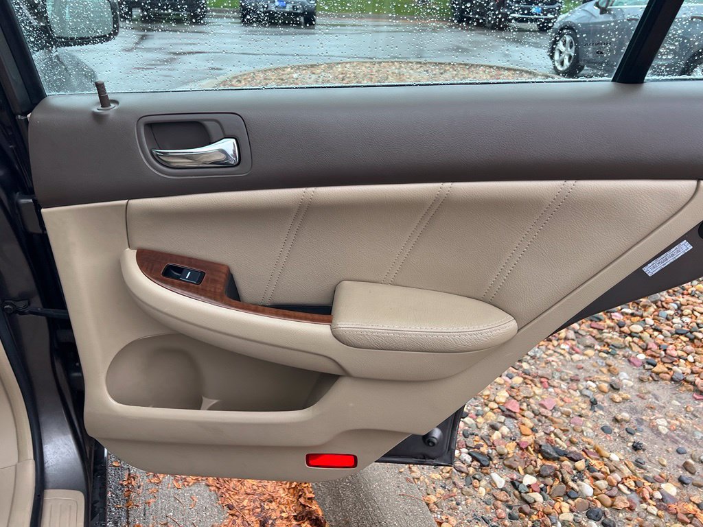 Used 2007 Honda Accord EX-L image 21