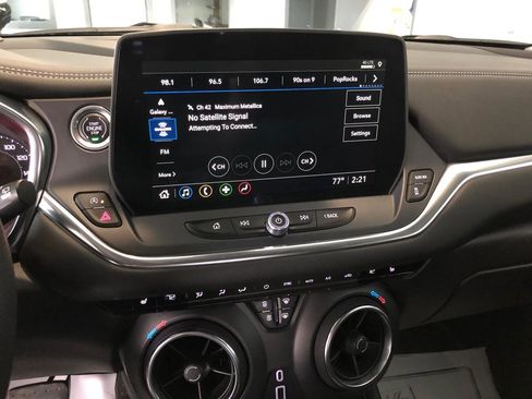 Used 2023 Chevrolet Blazer LT w/ Convenience Package image 14