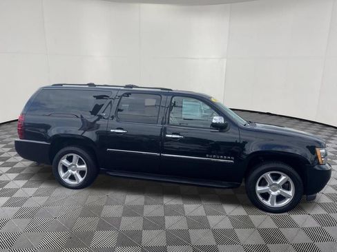 Used 2013 Chevrolet Suburban LTZ AWD/4WD image 4