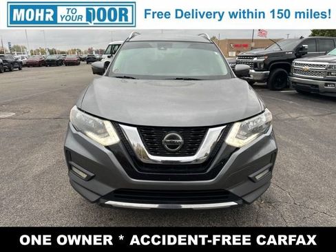 Used 2020 Nissan Rogue SL image 2