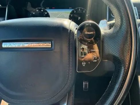 Used 2018 Land Rover Range Rover Sport HSE Dynamic AWD/4WD image 23