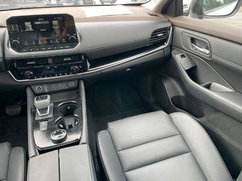 Certified 2023 Nissan Rogue SL w/ SL Premium Package image 10