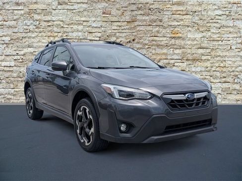 Used 2022 Subaru Crosstrek 2.5i Limited AWD/4WD image 2