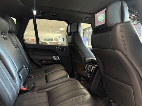 Used 2016 Land Rover Range Rover Supercharged AWD/4WD image 9