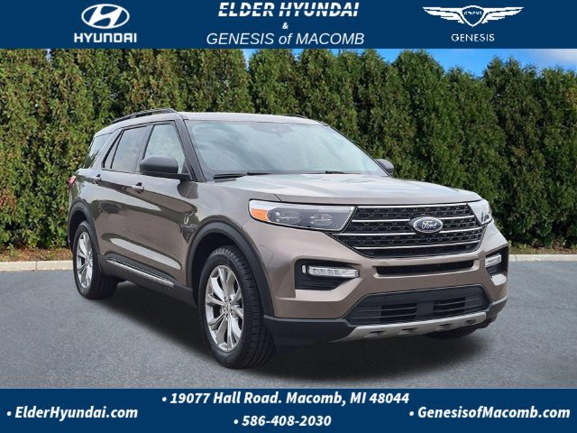 Used 2021 Ford Explorer XLT w/ Equipment Group 202A AWD/4WD image 3