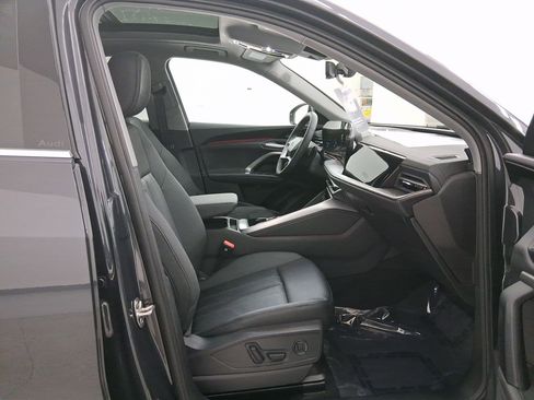 New 2025 Audi Q5 Premium Plus image 31