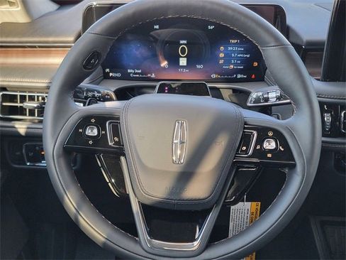 New 2025 Lincoln Aviator Reserve w/ Jet Appearance Package image 32